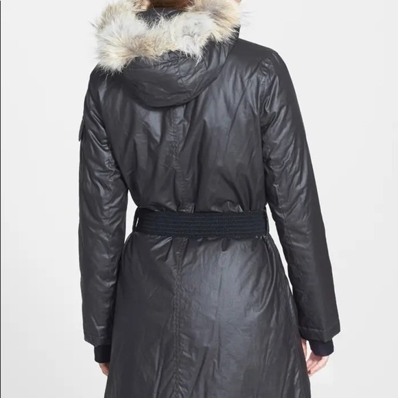 NWOT FUR Long Belted Parka With Fur Trim - Picture 11 of 12